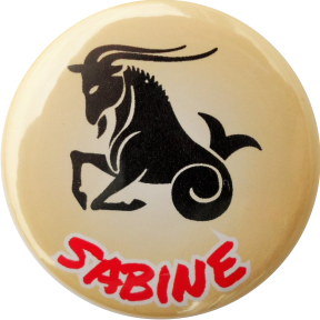 zodiak capricorn badge gold name